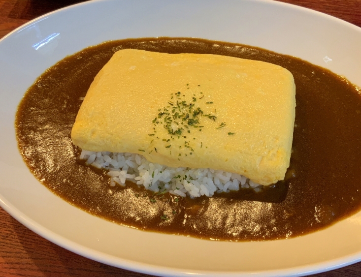 香川ビーフのオムレツカレー